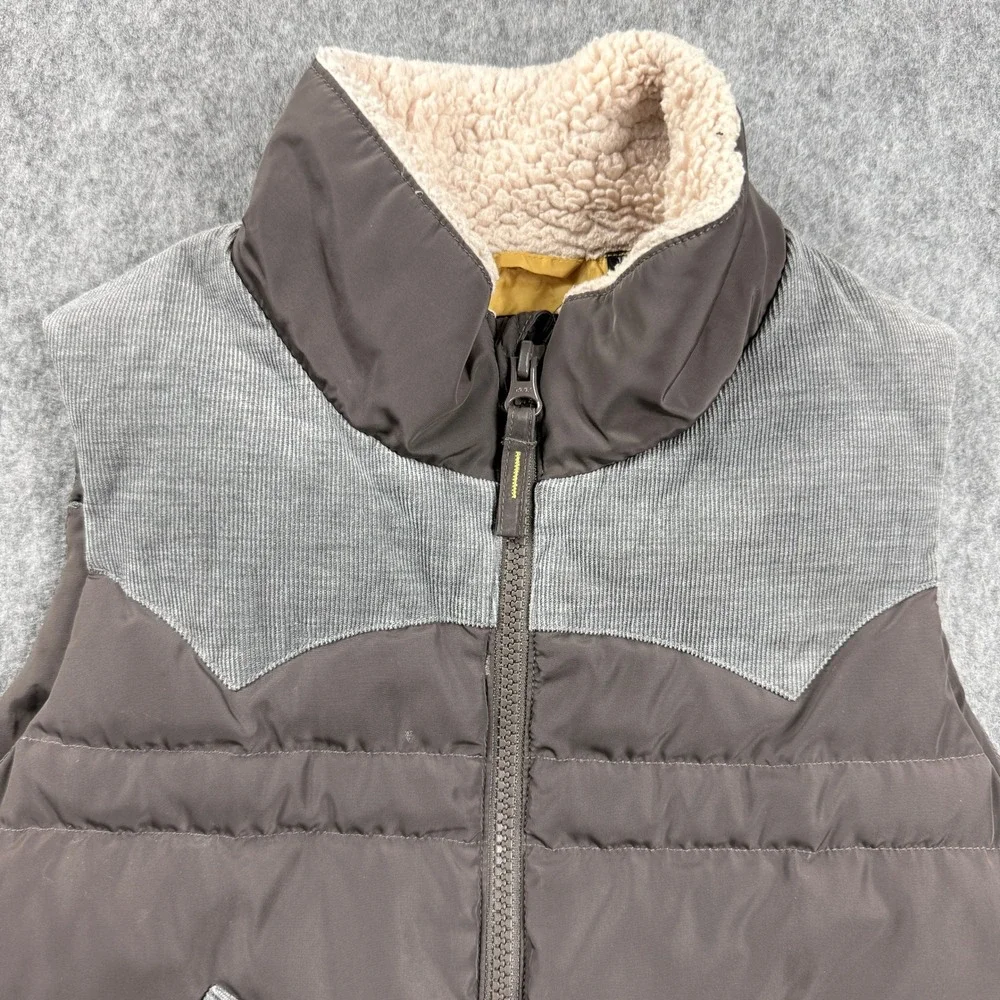 UNIQLO Kids Down Feather‎ Puffer Vest Size 130 7-8 Gray Black Fleece